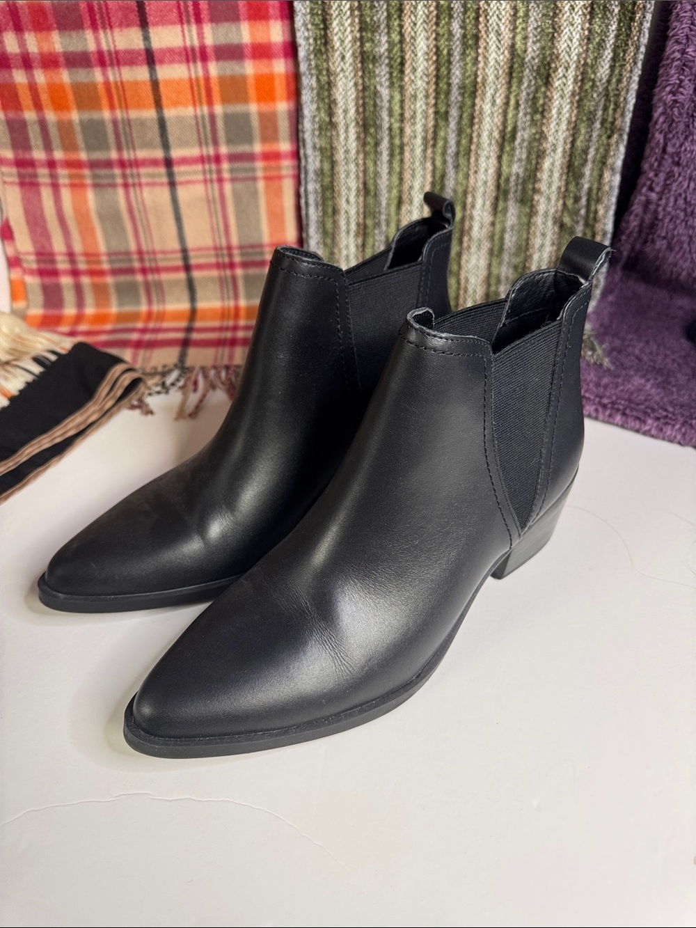 Dolce Vita Black Zipporah Pointed Chelsea Booties